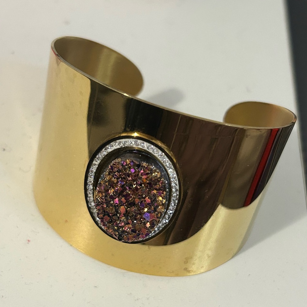 Handmade bracelet - Picture 2 of 5